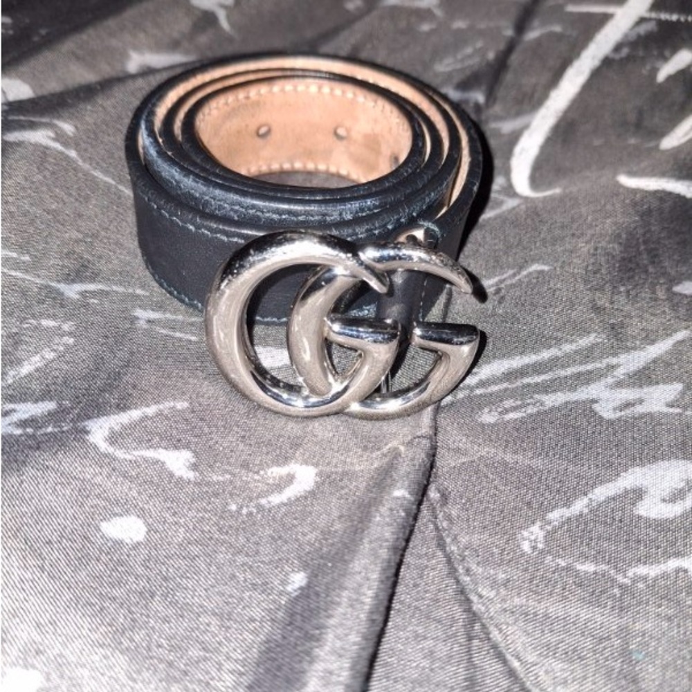 KIDS Gucci Black Leather Belt with Silver GG Logo